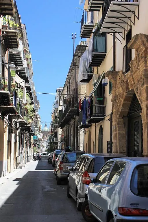 *** Bed & Breakfast Apartment Dietro La Cattedrale Palermo Itálie