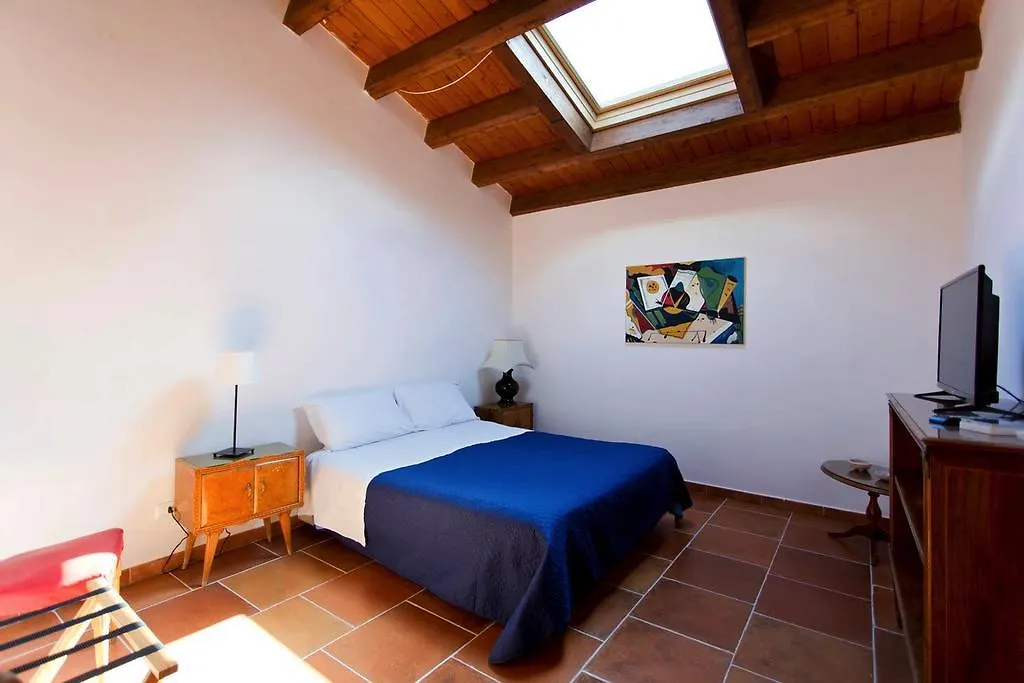 Apartment Dietro La Cattedrale Palermo 3*,